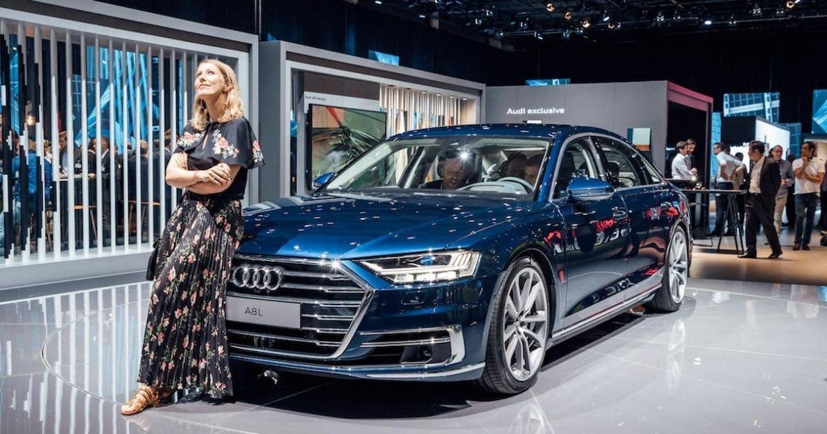 Audi разорвали контракт с Ксенией Собчак